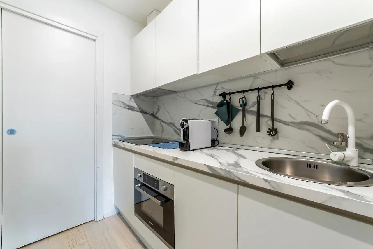 Brand New Apts Milano Lima M1 Apartment Milan