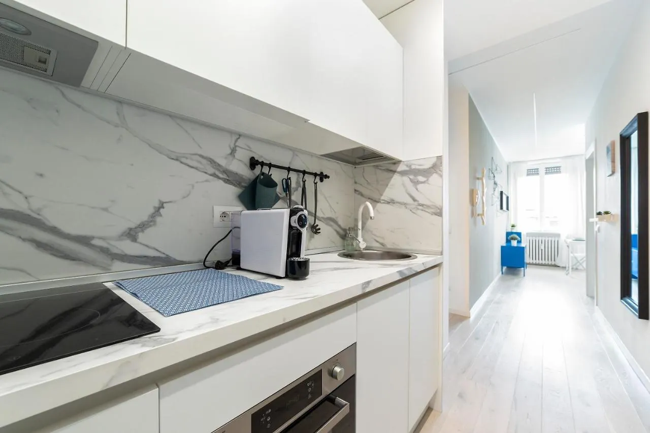 Brand New Apts Milano Lima M1 Apartment 0*, Milan Italy