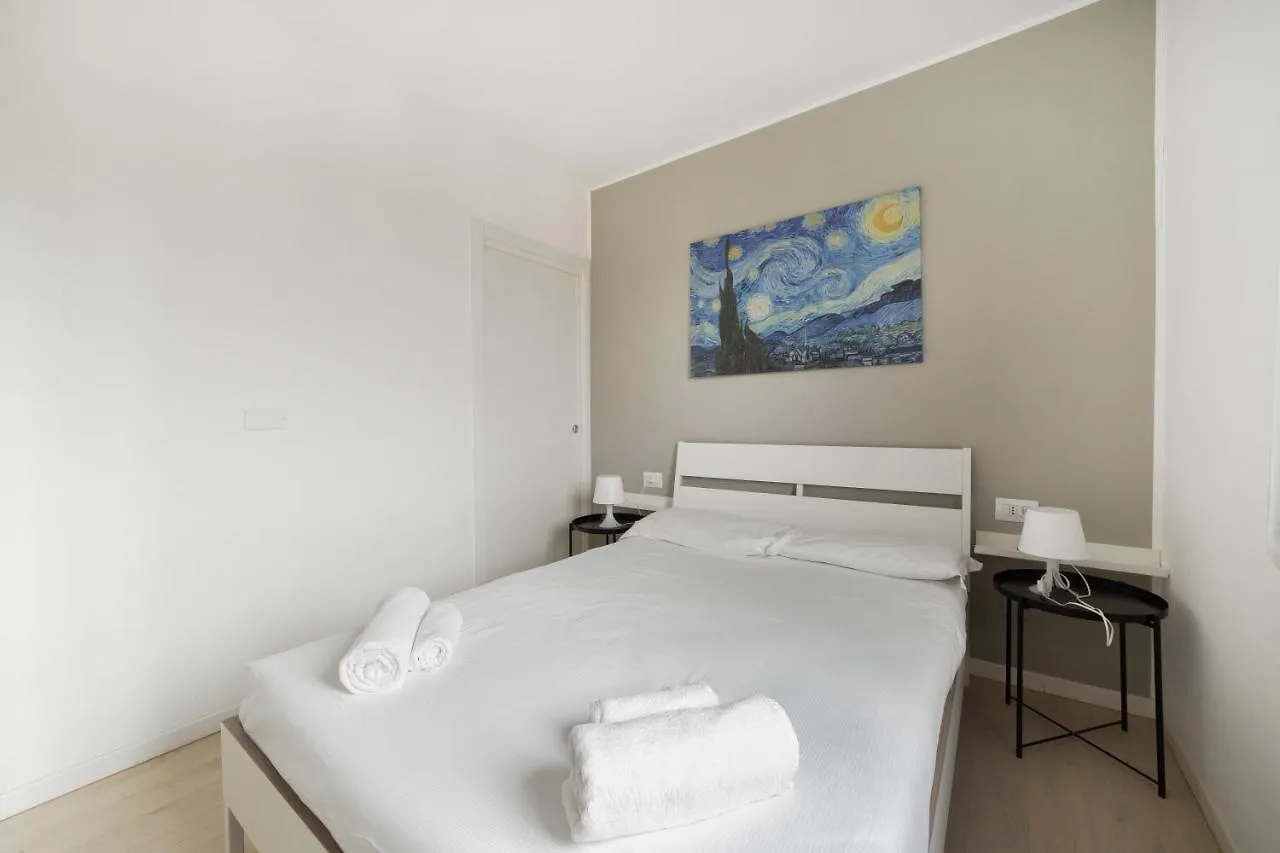 Brand New Apts Milano Lima M1 Apartment Italy